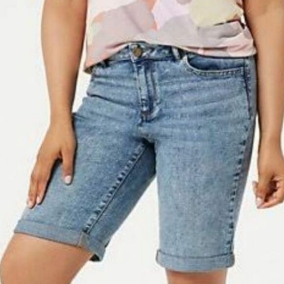 LUCKY BRAND WOMEN’S BERMUDA STYLE JEAN SHORT - Picture 1 of 12
